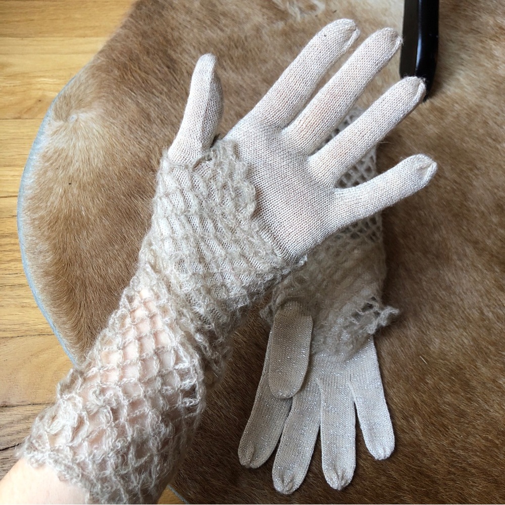 Micco New York Wool Blend Beige Sparkly Fishnet Gloves